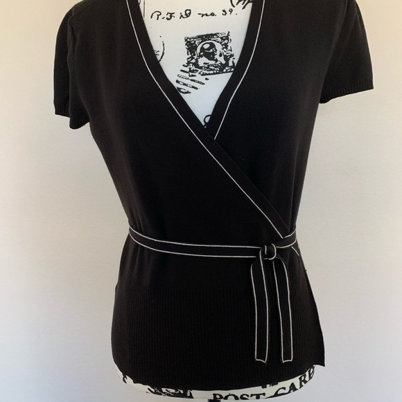 LOFT Sweaters - 🎉Ann Taylor Loft Black Wrap Sweater